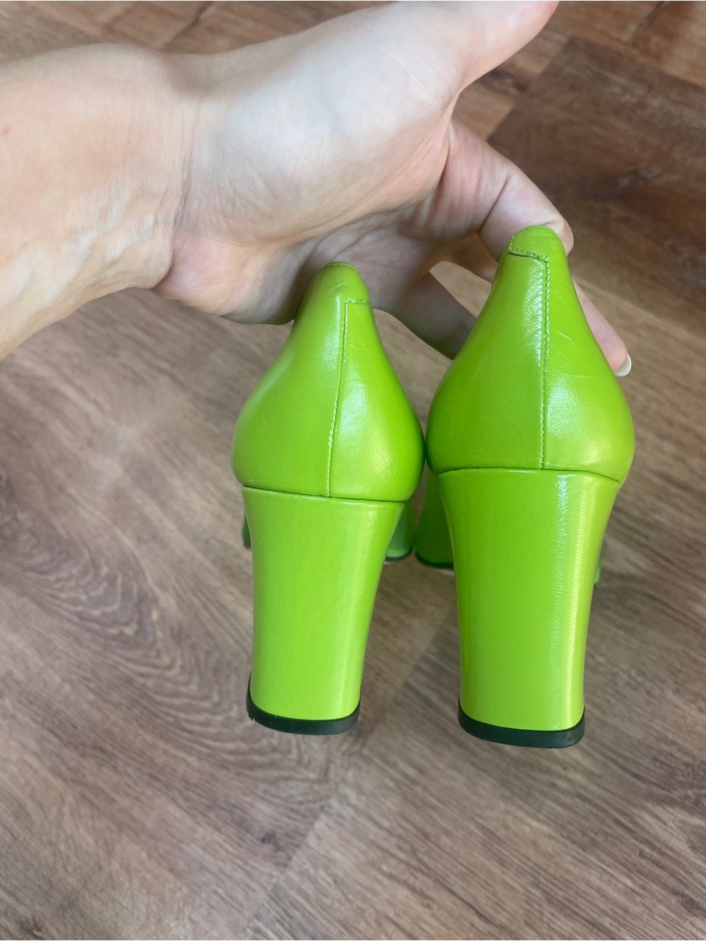 Vintage Coup D'etat Mesh Cap Toe Pumps Heels Size 9 Green - Picture 3 of 9